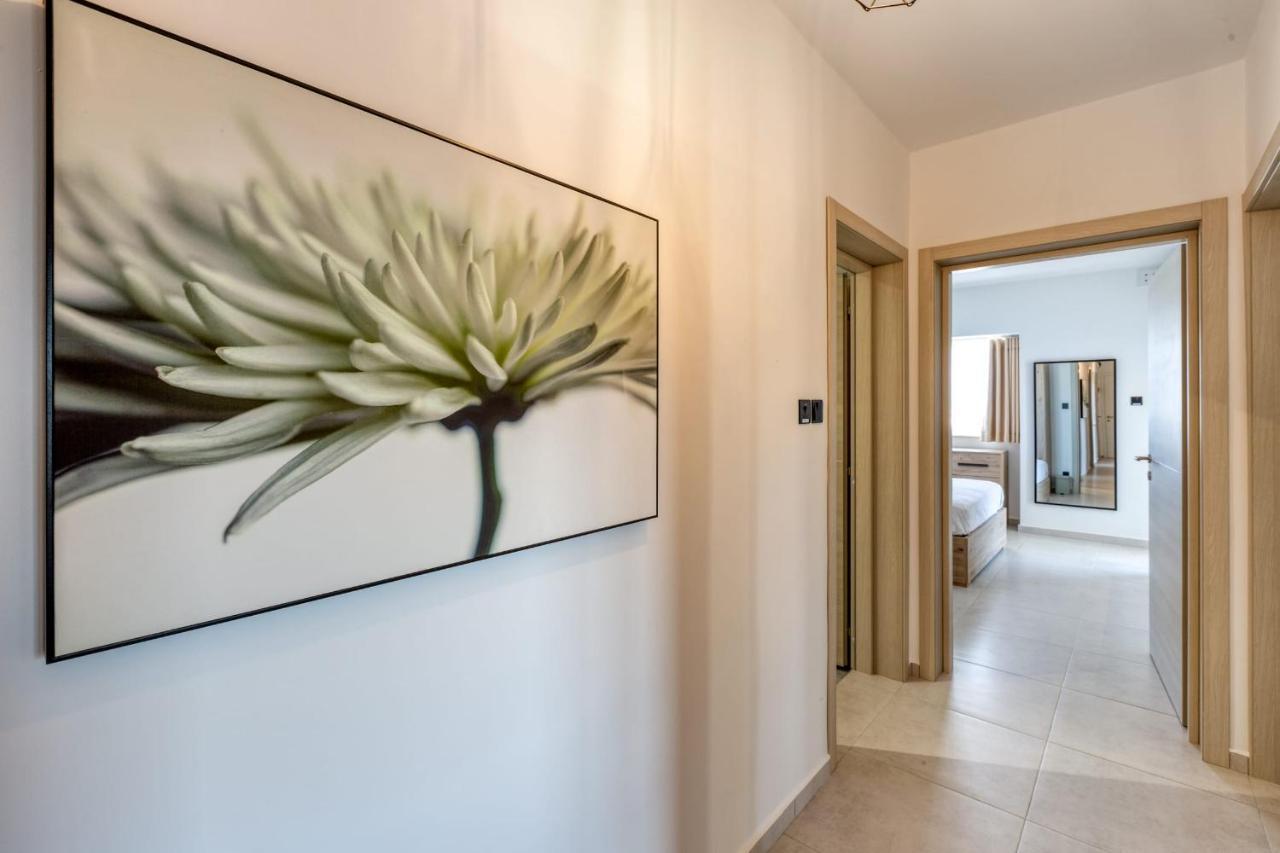 Pool Apartment Is-Swieqi Buitenkant foto