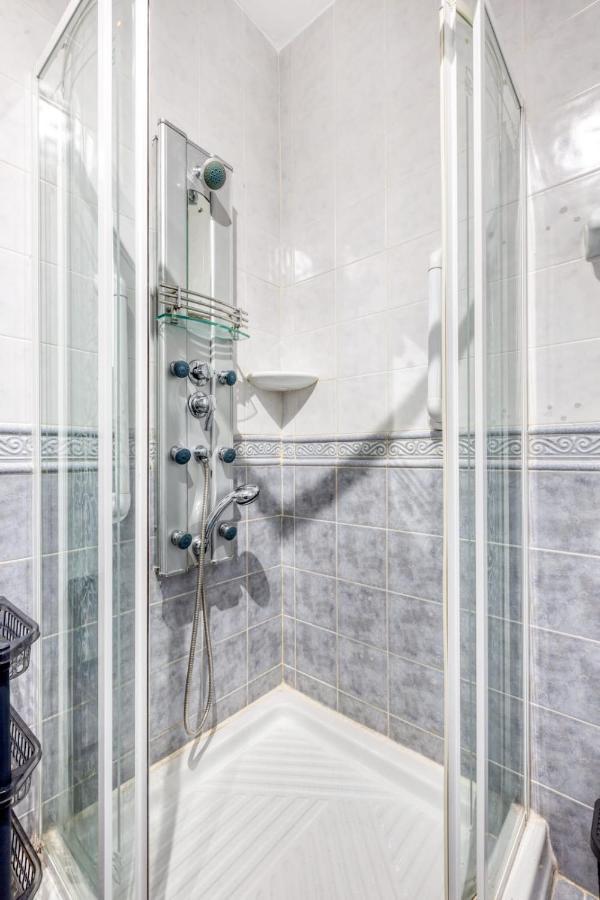 Pool Apartment Is-Swieqi Buitenkant foto