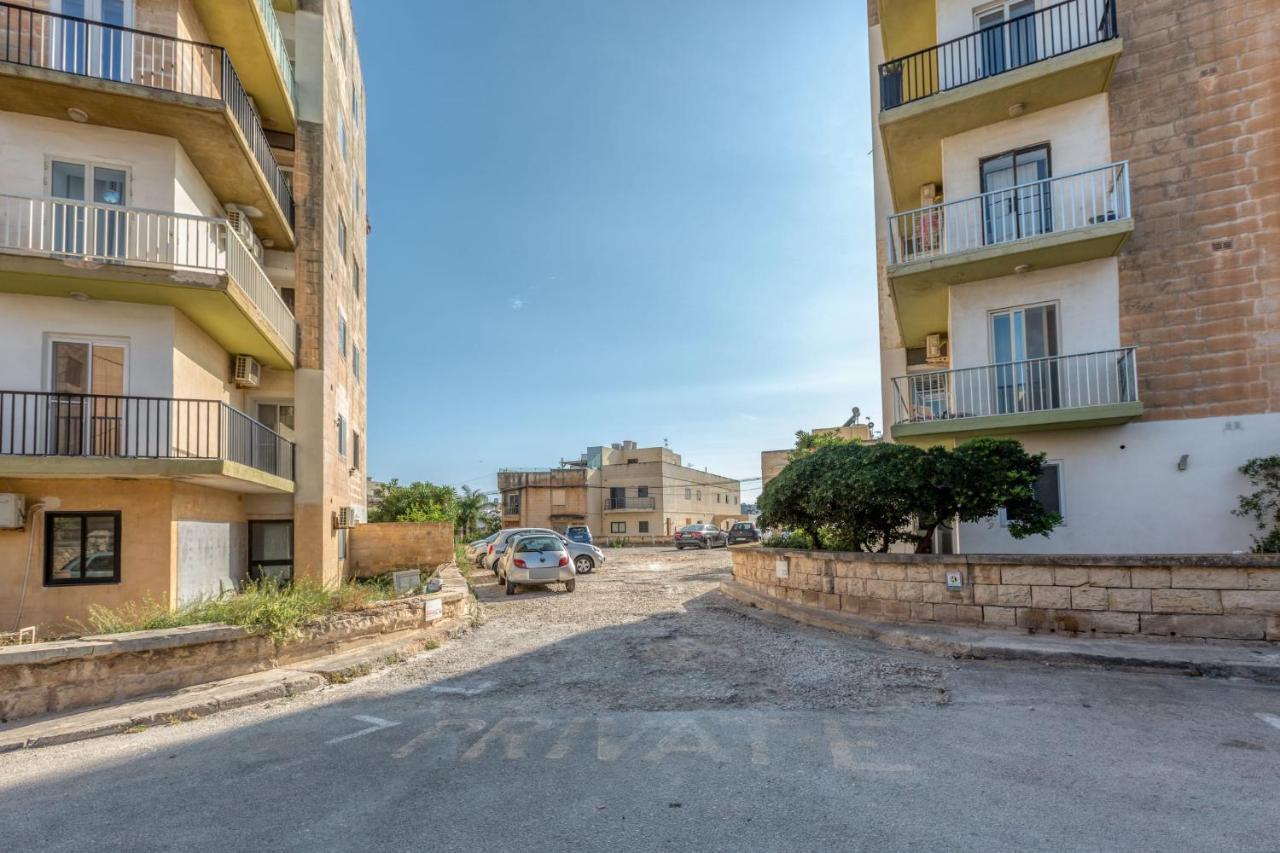 Pool Apartment Is-Swieqi Buitenkant foto
