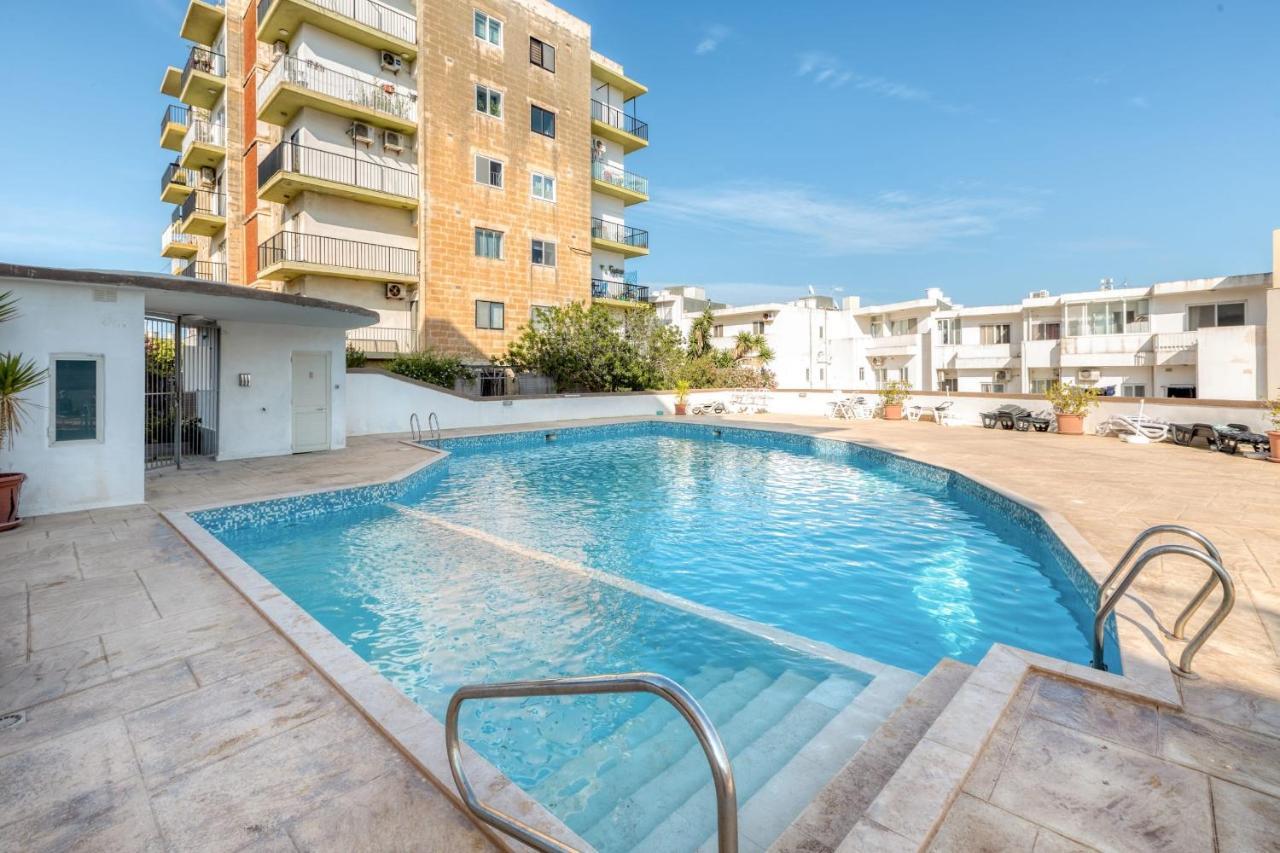 Pool Apartment Is-Swieqi Buitenkant foto